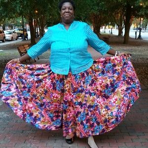 Meet your Posher, Mavis